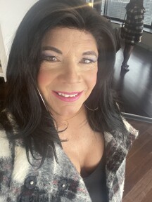 CandiceChicago, Chicago escort, Kissing Chicago Escorts – French, Deep, Tongue